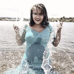 Meet your Posher, Kelsey